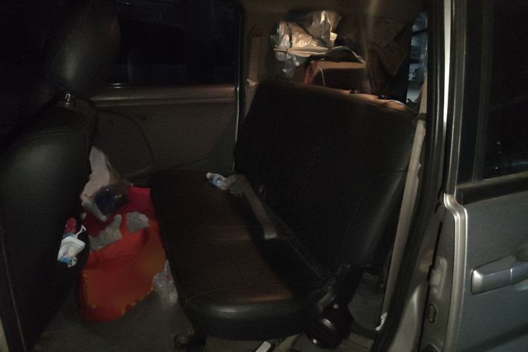 Used Dongfeng Shuaike 2012 2.0L Automatic Luxury 7-Seater Left Rear Seat