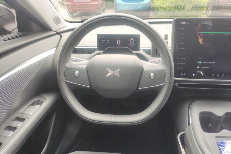 Used XPeng MONA M03 2024 620 with Ultra-Long Range Steering Wheel