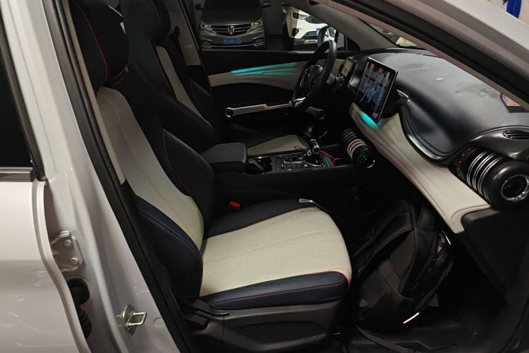 Used BYD Yuan PLUS 2022 430 km Luxury Version Right Front Seat