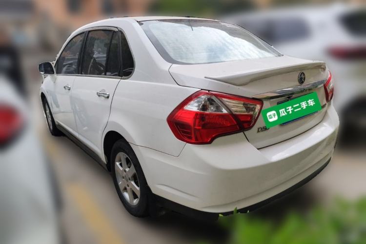 Used Venucia D50 2014 1.6L Manual Splendid Edition
