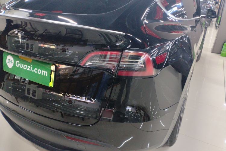 Used Tesla Model Y 2022 Performance High-Performance All-Wheel-Drive Version
