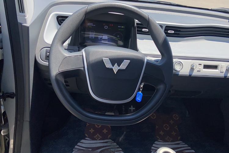 Used Wuling Hongguang MINIEV 2022 Macaron Premium Model – Lithium Iron Phosphate