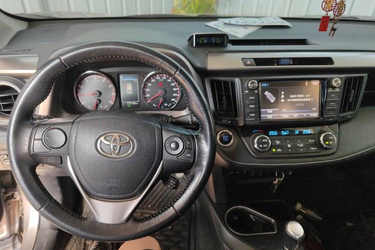 Used Toyota RAV4 2016 2.5L Automatic 4x4 Elite Edition