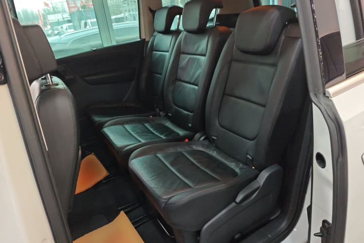 Used Volkswagen Sharan 2018 380TSI Luxury 7-Seater
