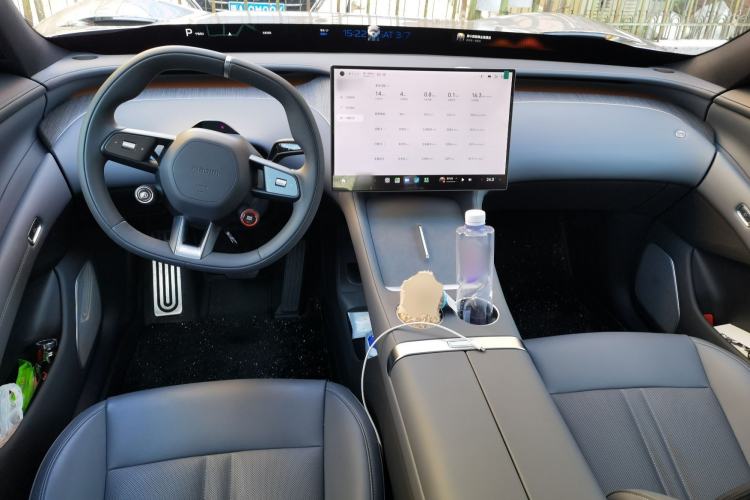 Used Xiaomi Auto YU7 2025 Ultra-Long Range Rear-Wheel Drive Version
