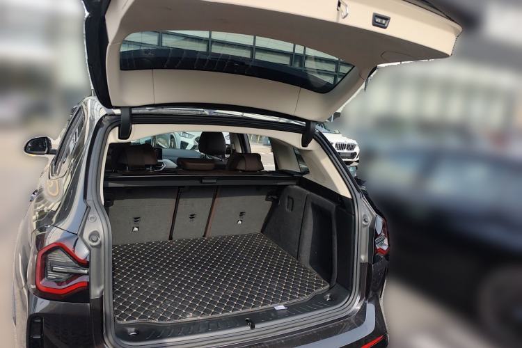Used BMW iX3 2022 Leading Type Trunk