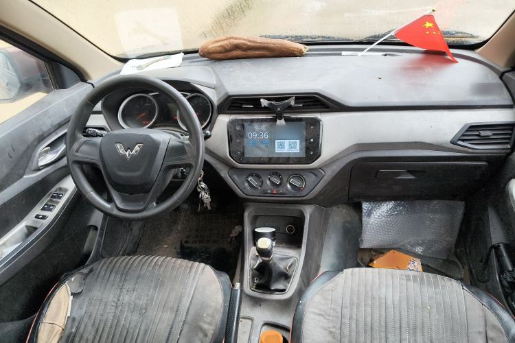 Used Wuling Hongguang 2018 1.5L S Comfort Model L2B