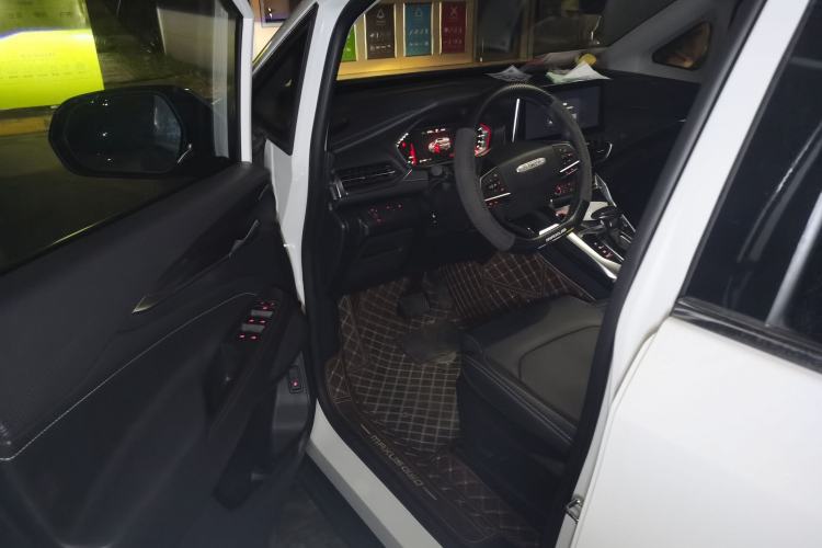 Used SAIC MAXUS G50 2020 1.5T Automatic Luxury Edition Driver Seat