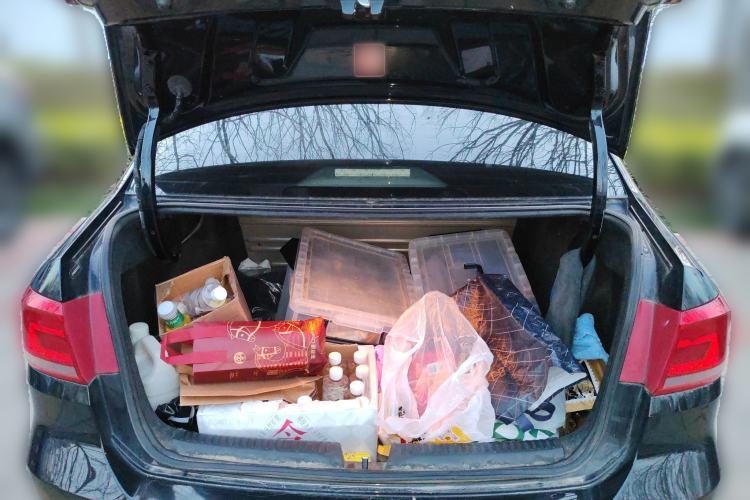 Used Volkswagen Santana 2015 1.6L Manual Comfort Edition