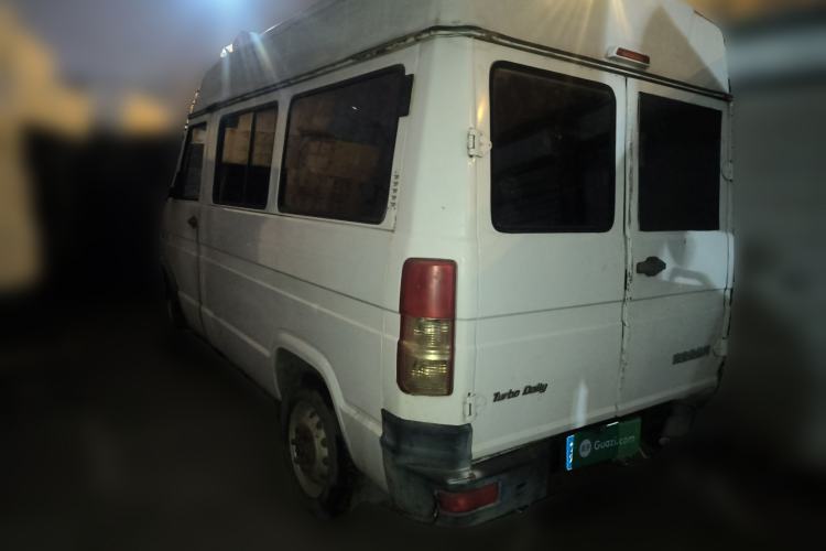 Used Iveco Daily 2014 2.5T-A35 NJ6484ACM47Z4