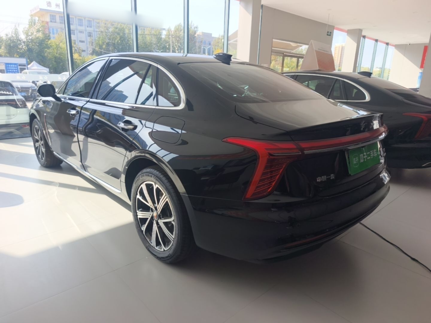 Hongqi H5 PHEV 2025 130 Super Hybrid Version — снимка 4