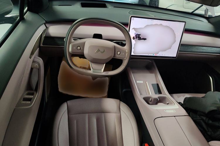 Used ONVO L60 2024 85 kWh Rear-Drive Version
