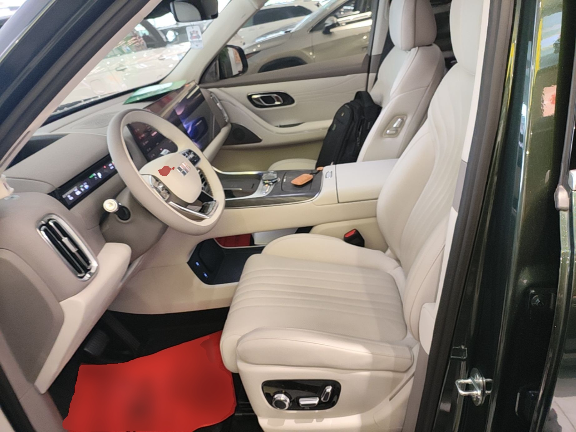 Geely Galaxy M9 2025 Model 210km Four-Wheel-Drive Leading Edition — снимка 17