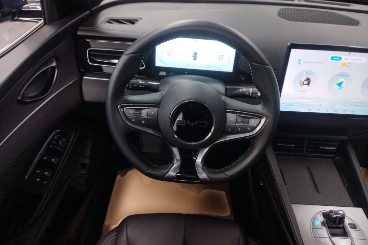 Used BYD Seal 06 New Energy 2024 DM-i 120KM Prestige Model Steering Wheel
