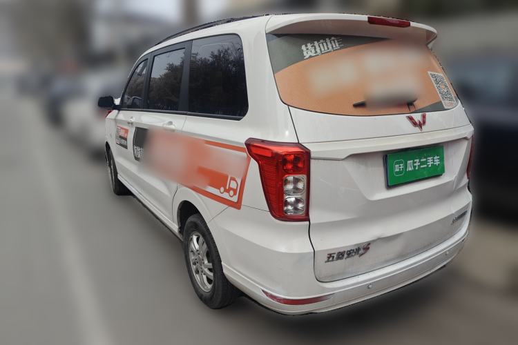 Used Wuling Hongguang 2019 1.5L S Comfort Edition China VI LAR

