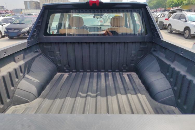 Used SAIC MAXUS Xingji X 2025 2.5T Luxury Edition Trunk