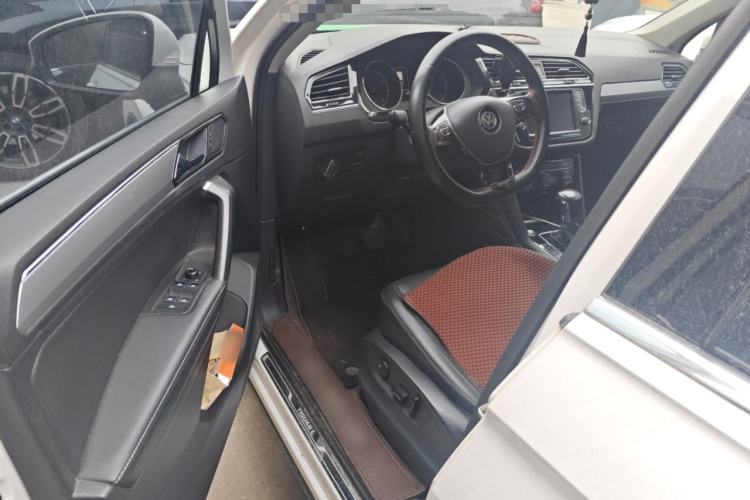 Used Volkswagen Tiguan L 2018 Facelift 330TSI Automatic Two-Wheel Drive Luxury Edition
