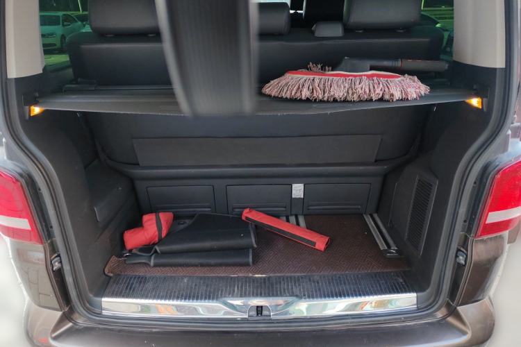 Used Volkswagen Multivan 2012 2.0 TSI Two-Wheel-Drive Luxury Edition Trunk