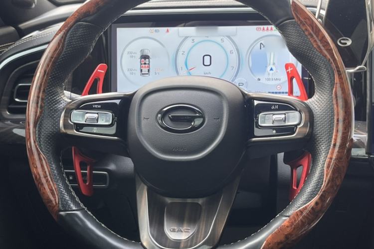 Used GAC Trumpchi GS8 2024 Linghang Series 2.0 TGDI Four-Wheel Drive Luxury Smart Connectivity Version