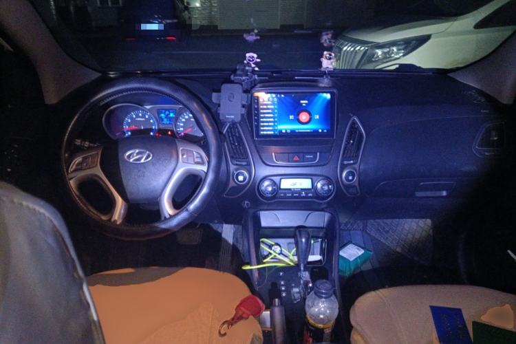 Used Hyundai ix35 2013 2.0L Automatic Two-Wheel Drive Smart GLS China IV Standard
