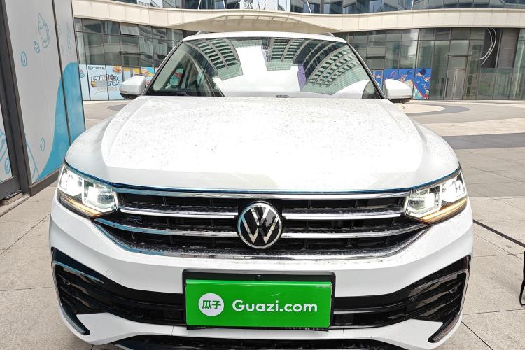 Used Volkswagen Tiguan L 2023 330TSI Automatic Two-Wheel Drive R-Line Flagship Edition Front
