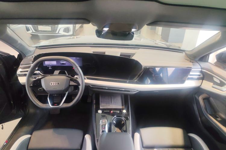 Used Audi A5L 2026 2.0T Sport Center Console