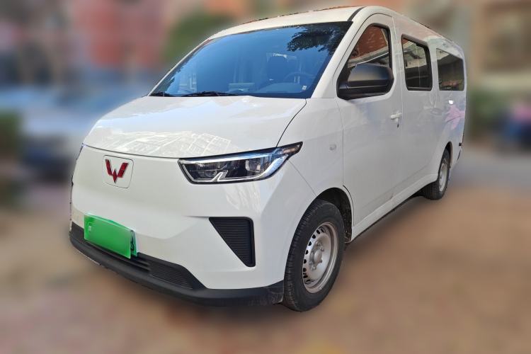 Used Wuling Yangguang 2025 Model 400km Bus Edition—Comfort Edition
