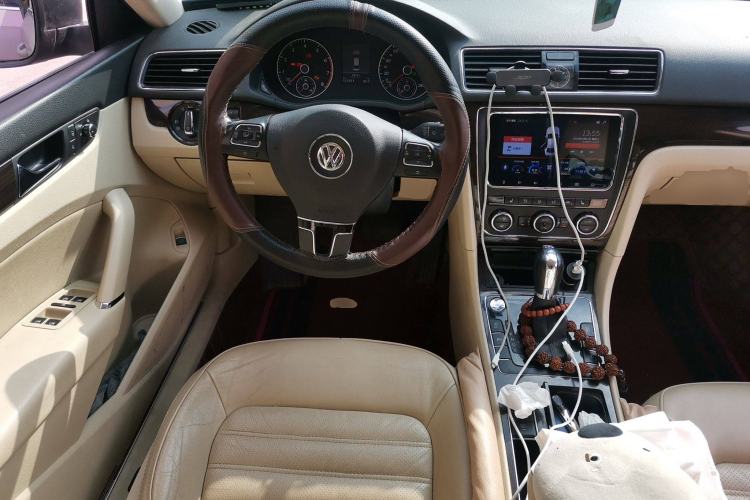 Used Volkswagen Passat 2014 1.8TSI DSG Prestige Edition
