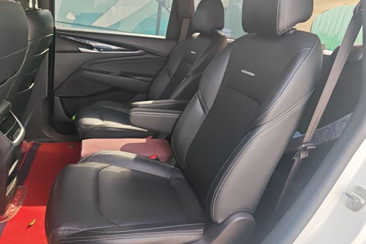 Used SAIC MAXUS EUNIQ 5 2020 1.3T PLUG-IN Elite Edition