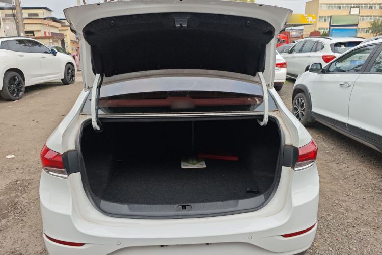 Used Buick GT 2019 15T Dual-Clutch Connected Elite Model China VI