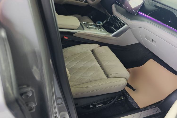 Used BYD Tang New Energy 2025 Intelligent Driving Version DM-i 115KM Flagship Edition
