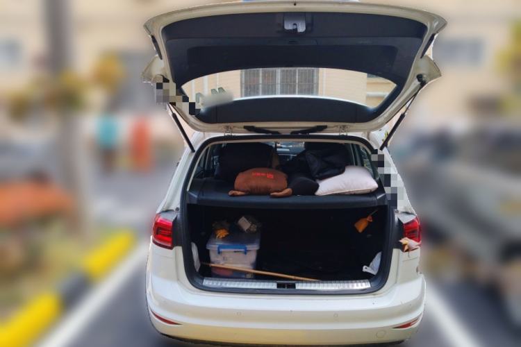 Used Volkswagen Golf Sportsvan 2018 280TSI Automatic Luxury Model Trunk