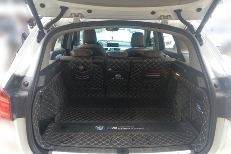 Used BMW X1 2018 sDrive18Li Luxury Model
