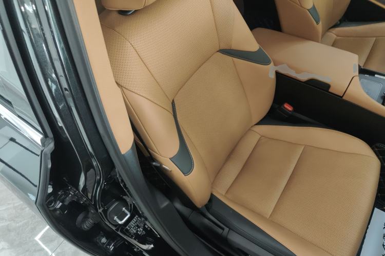 Used Lexus ES 2022 200 Excellence Edition