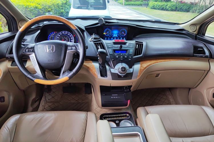 Used Honda Odyssey 2009 2.4L Leading Edition