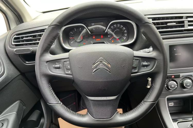 Used Citroen C4 Sega 2018 1.6L Automatic Luxury Model Steering Wheel