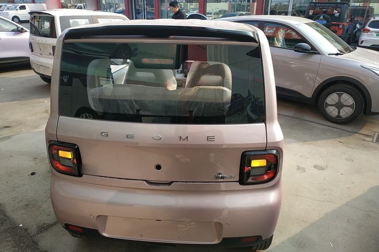 Used Geely Galaxy Panda 2025 210 km – Yuanqi Bear