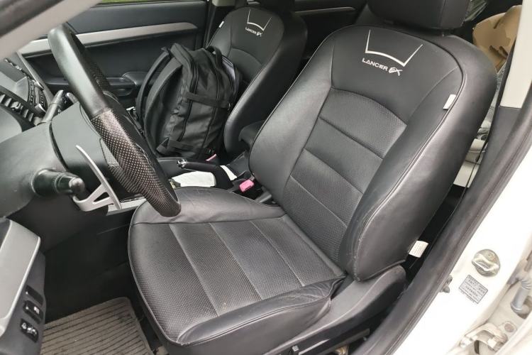 Used Mitsubishi Lancer EX 2015 2.0L CVT Flagship Edition
