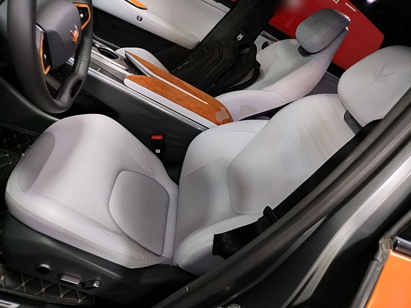 Interior delantero