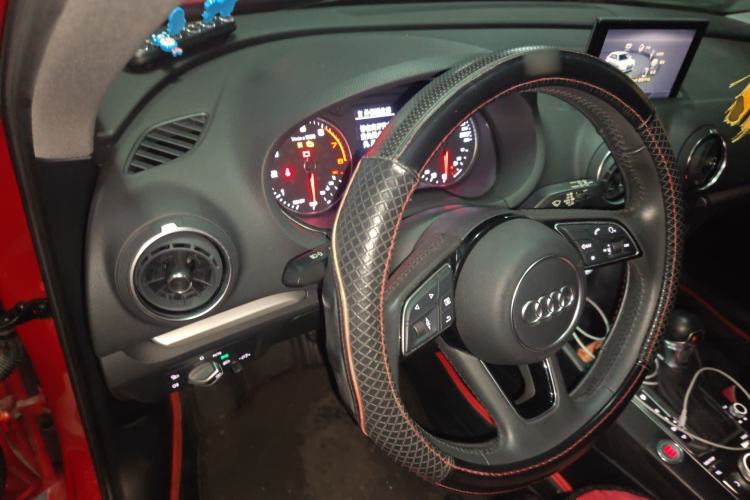 Used Audi A3 2020 Restyled Sportback 35 TFSI Entry-Level China VI Emission Standard