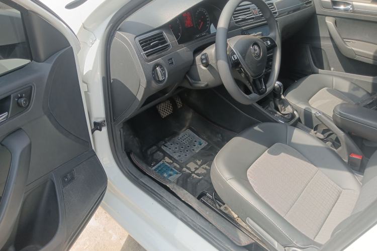 Used Volkswagen Santana 2018 1.5L Automatic Comfort Edition Driver Seat