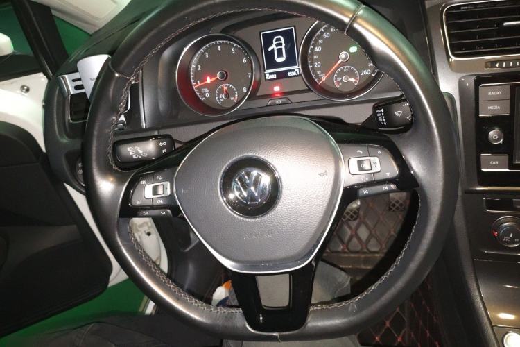 Used Volkswagen Golf 2018 230TSI Automatic Luxury Version