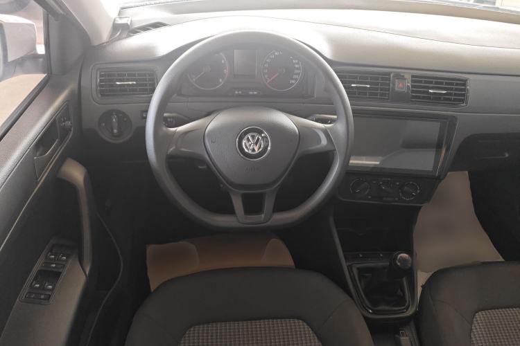 Used Volkswagen Santana 2019 1.5L Manual Fashion Edition China VI Standard Steering Wheel