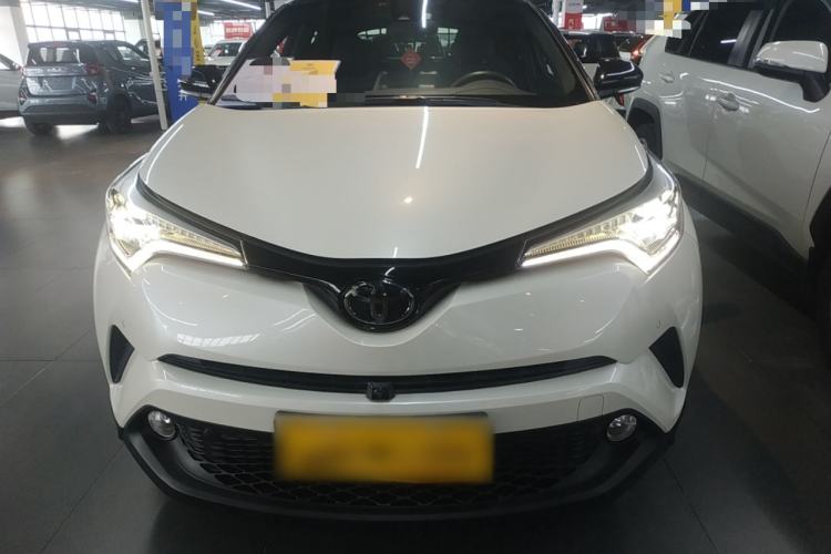 Used Toyota C-HR 2018 2.0L Luxury Edition China V Standard Front