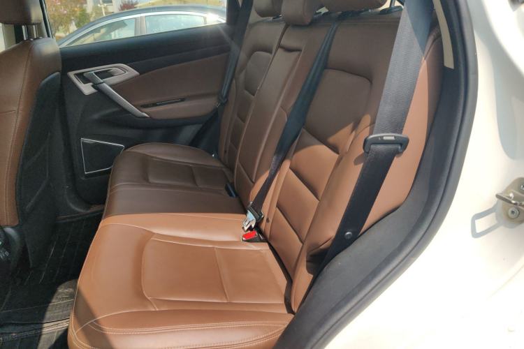 Used Geely Auto Emgrand X7 Sport 2016 1.8TD Automatic ZhiZun Version Left Rear Seat