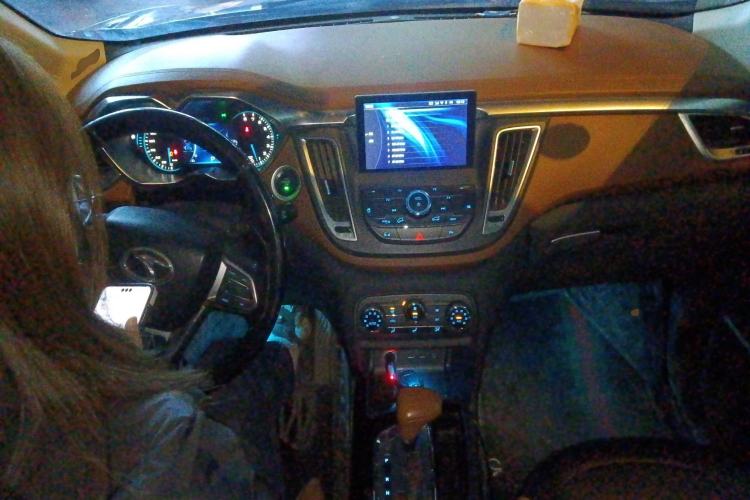 Used Soueast DX7 2015 1.5T Automatic Prestige Model
