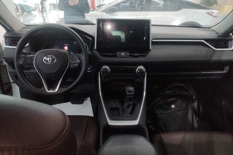 Used Toyota RAV4 2020 2.0L CVT Two-Wheel Drive Fashion Edition