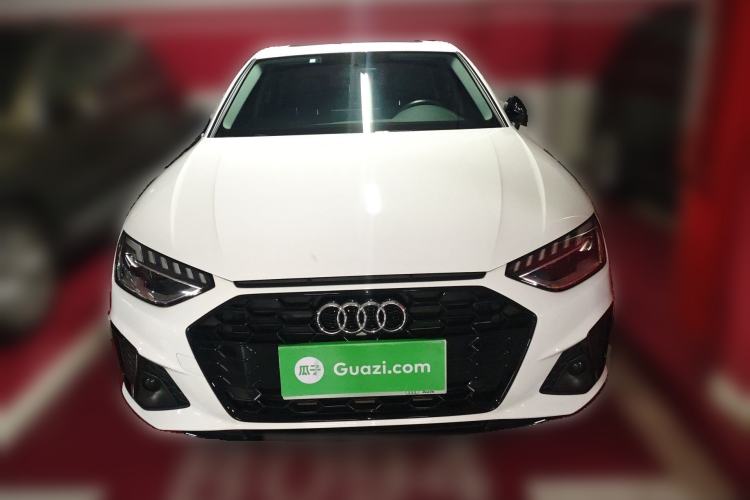 Used Audi A4L 2022 40 TFSI Luxury Dynamic Model
