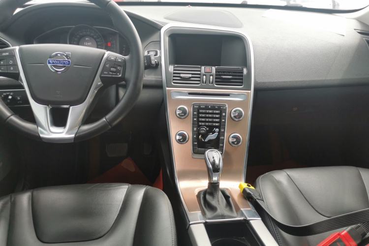 Used Volvo XC60 2016 T5 Smart Upgrade Model