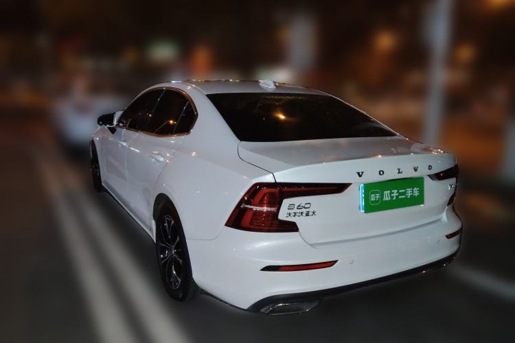 Used Volvo S60 2021 T4 Zhiyi Luxury Edition
